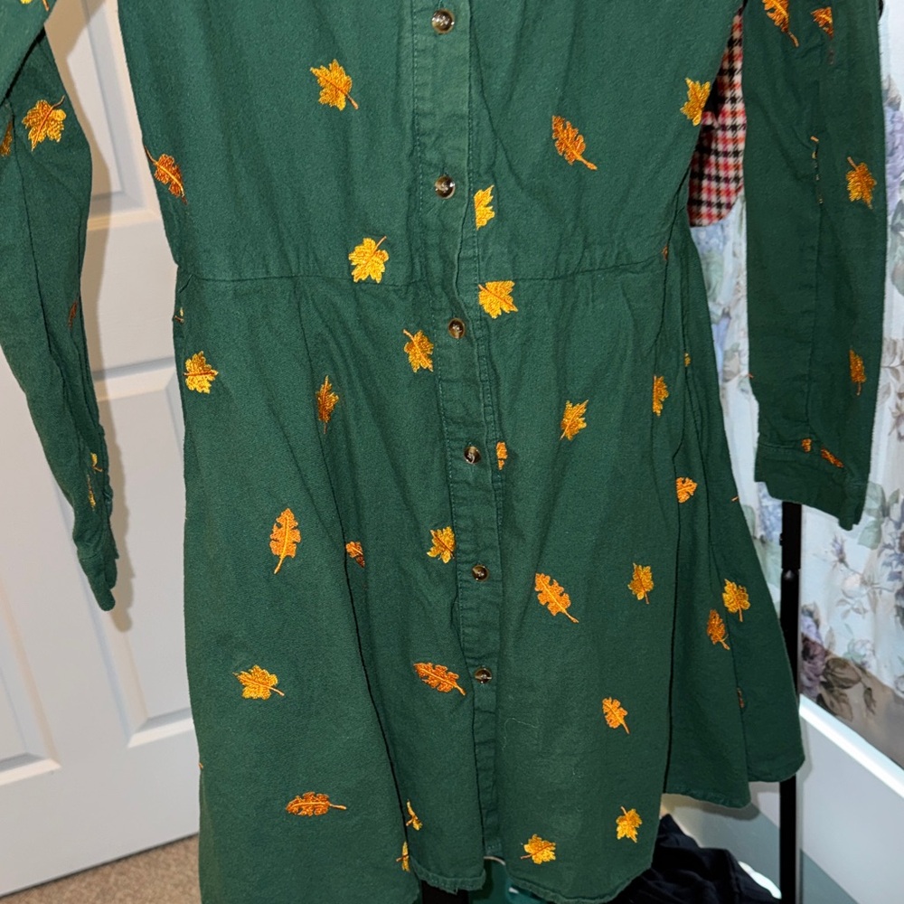 Kiel James Patrick Dark Green Button-Front Dress with Yellow Leaf Embroidery - Picture 3 of 6